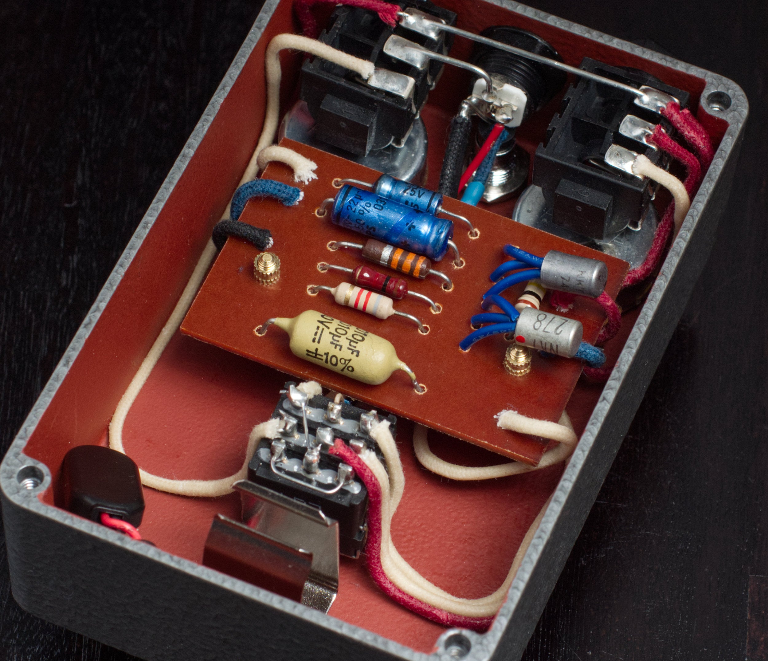 THE DASY – Van Diemens Analogue Audio Disruptors