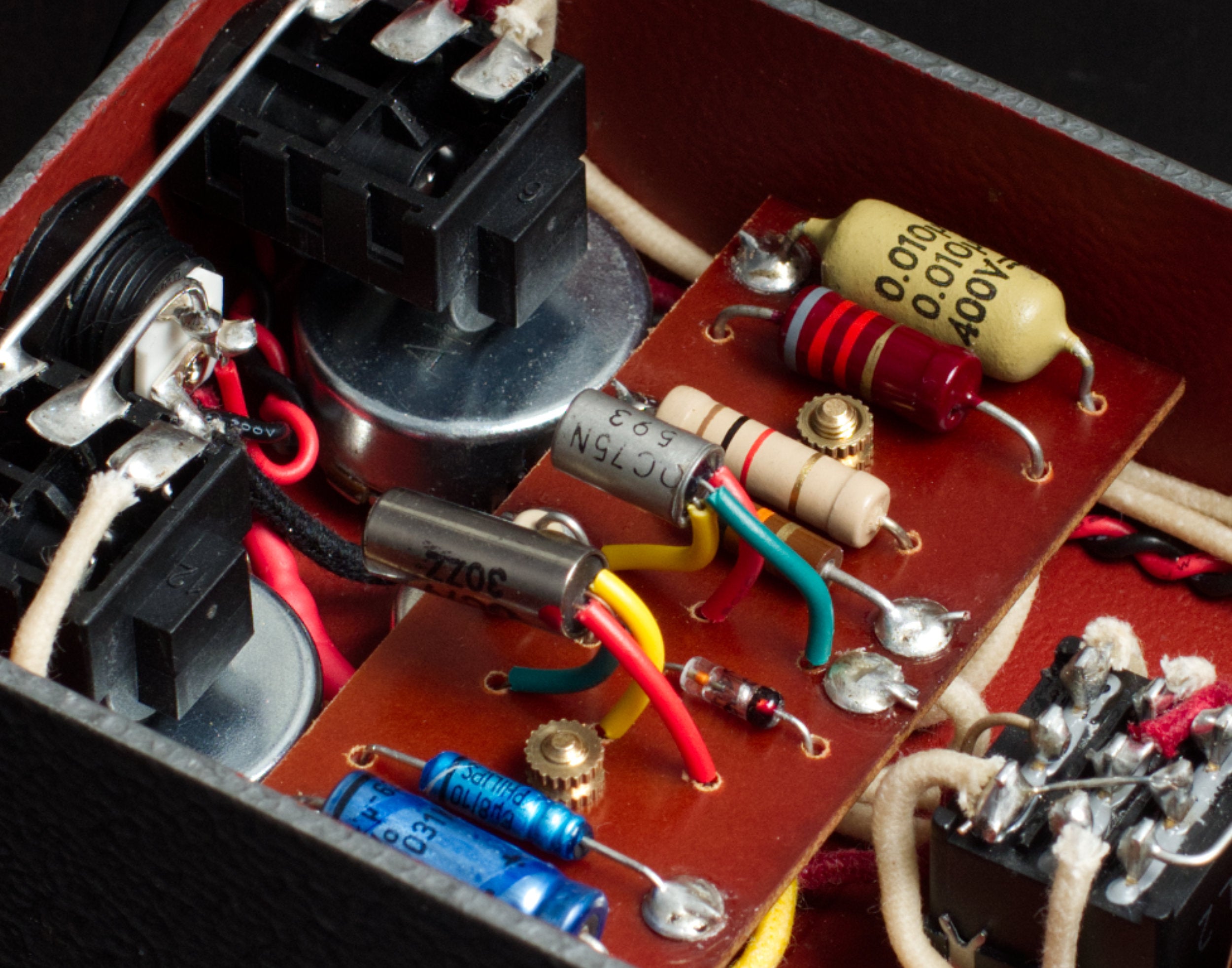 Thylacine Fuzz - TH077 – Van Diemens Analogue Audio Disruptors
