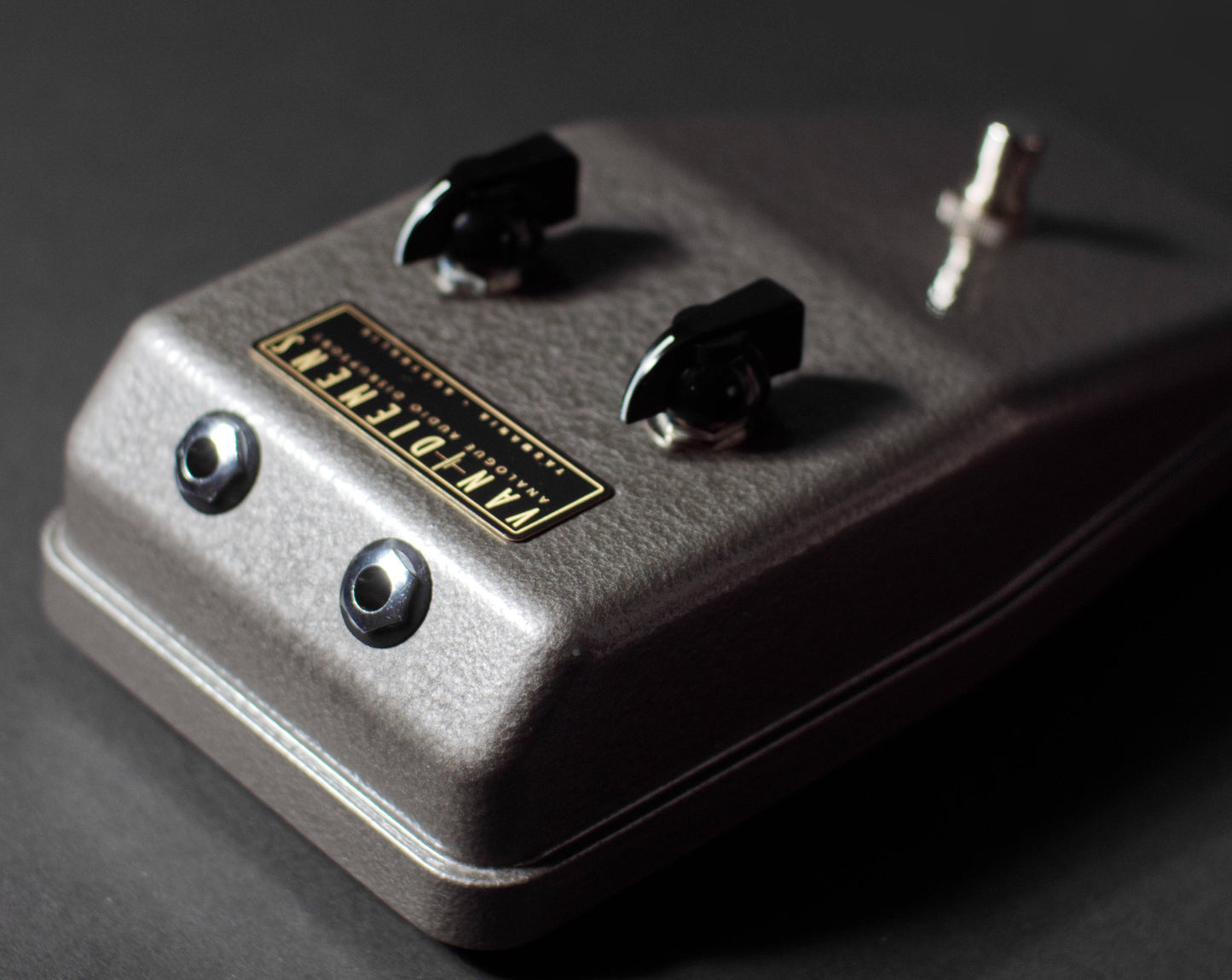 THE THYLACINE DELUXE