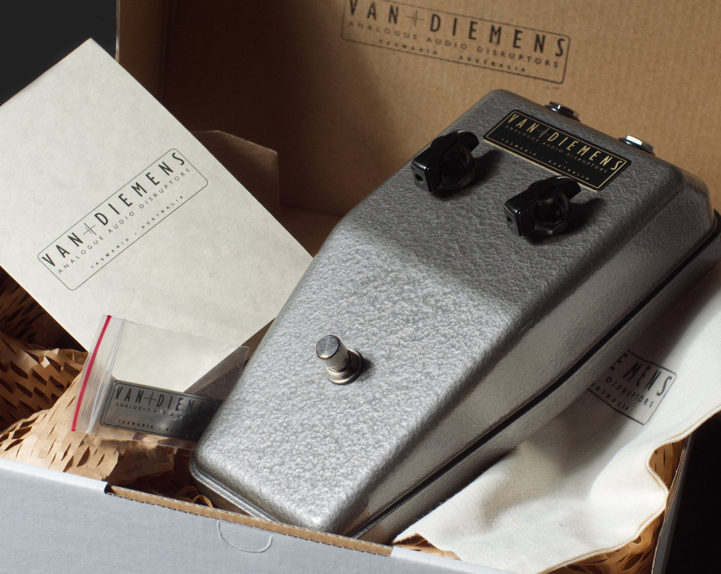 THE THYLACINE DELUXE